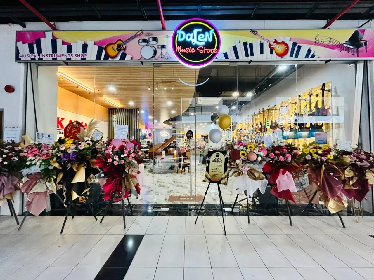 Podium Outlet Grand Opening